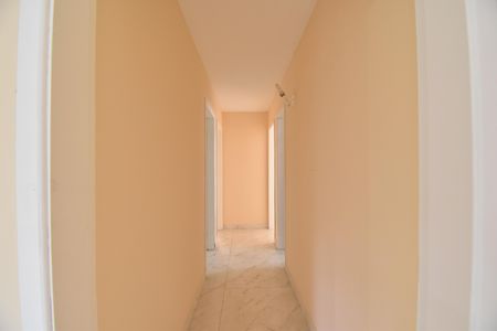 Corredor de casa para alugar com 3 quartos, 140m² em Bigorrilho, Mogi das Cruzes