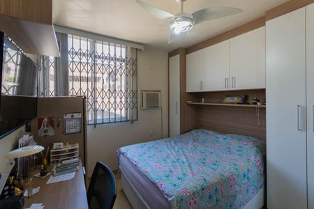 Quarto 1 de apartamento para alugar com 2 quartos, 49m² em Lins de Vasconcelos, Rio de Janeiro