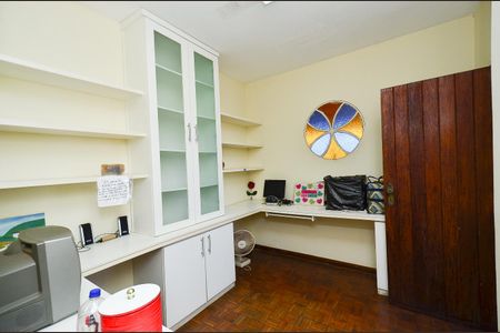 Apartamento para alugar com 175m², 3 quartos e 2 vagas Apartamento para alugar com 175m², 3 quartos e 2 vagasQuarto 1