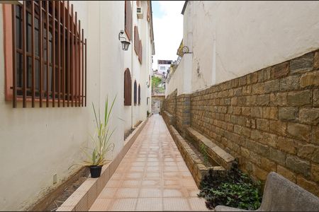 Apartamento para alugar com 175m², 3 quartos e 2 vagas Apartamento para alugar com 175m², 3 quartos e 2 vagasEntrada