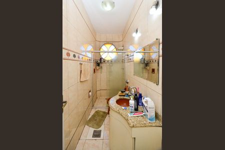 Apartamento para alugar com 175m², 3 quartos e 2 vagas Apartamento para alugar com 175m², 3 quartos e 2 vagasBanheiro 2