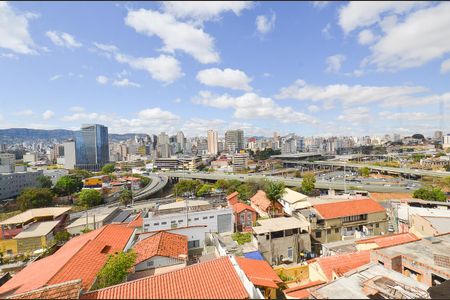 Apartamento para alugar com 175m², 3 quartos e 2 vagas Apartamento para alugar com 175m², 3 quartos e 2 vagasVista