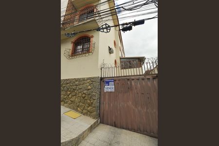 Apartamento para alugar com 175m², 3 quartos e 2 vagas Apartamento para alugar com 175m², 3 quartos e 2 vagasPlaca Instalada 23-10-25 - AAIU-408