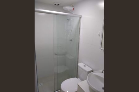 Banheiro de apartamento à venda com 1 quarto, 28m² em Jardim Paulista, São Paulo