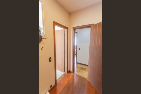 Apartamento para alugar com 217m², 5 quartos e 2 vagas Apartamento para alugar com 217m², 5 quartos e 2 vagasQuarto 5 - Reversível