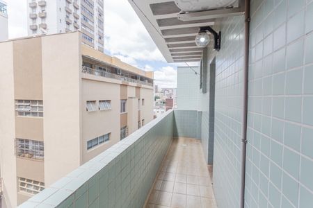 Apartamento para alugar com 217m², 5 quartos e 2 vagas Apartamento para alugar com 217m², 5 quartos e 2 vagasVaranda do Quarto 2