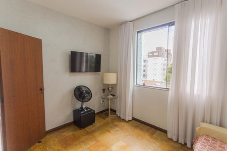 Apartamento para alugar com 217m², 5 quartos e 2 vagas Apartamento para alugar com 217m², 5 quartos e 2 vagasQuarto 3
