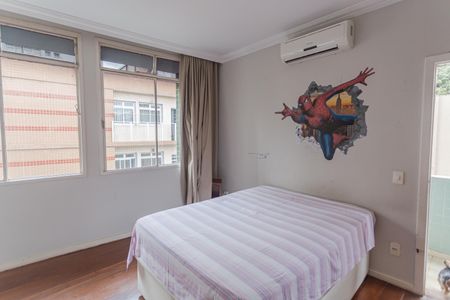 Apartamento para alugar com 217m², 5 quartos e 2 vagas Apartamento para alugar com 217m², 5 quartos e 2 vagasQuarto 2