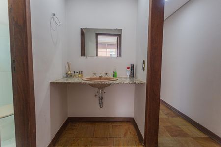 Apartamento para alugar com 217m², 5 quartos e 2 vagas Apartamento para alugar com 217m², 5 quartos e 2 vagasBanheiro Social