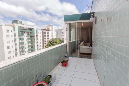 Apartamento para alugar com 217m², 5 quartos e 2 vagas Apartamento para alugar com 217m², 5 quartos e 2 vagasVaranda da Sala