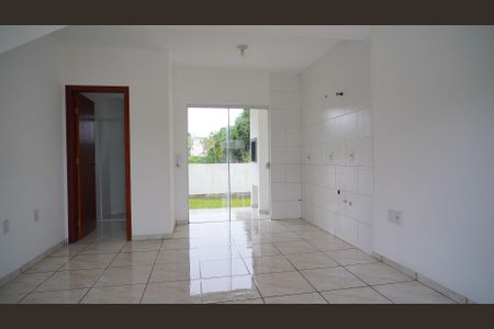 Sala de casa para alugar com 2 quartos, 80m² em Ingleses do Rio Vermelho, Florianópolis
