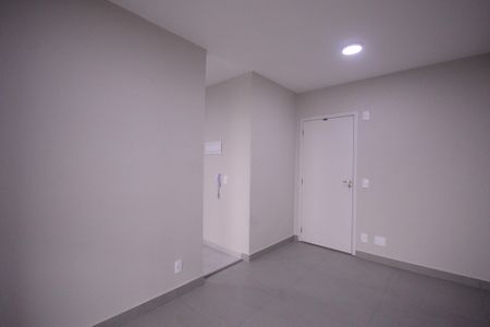 Sala  de apartamento para alugar com 3 quartos, 61m² em Vila Vermelha, São Paulo