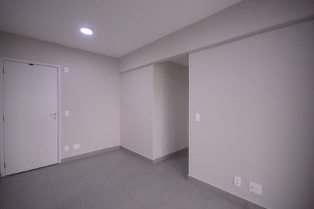 Sala  de apartamento para alugar com 3 quartos, 61m² em Vila Vermelha, São Paulo