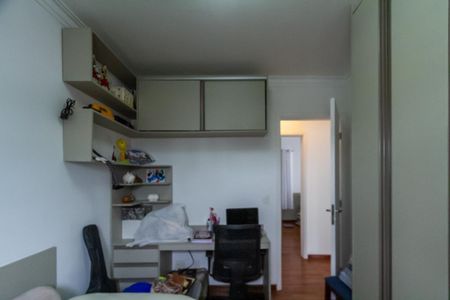 Apartamento à venda com 96m², 3 quartos e 2 vagasQuarto 2
