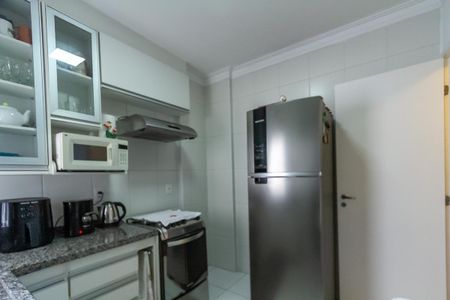 Apartamento à venda com 96m², 3 quartos e 2 vagasCozinha