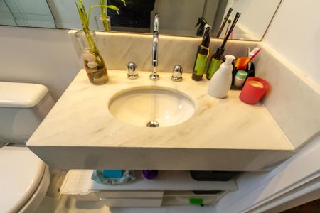 Apartamento à venda com 96m², 3 quartos e 2 vagasBanheiro da Suíte