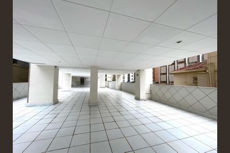 Apartamento para alugar com 100m², 3 quartos e 2 vagas Apartamento para alugar com 100m², 3 quartos e 2 vagasÁrea comum - Salão de festas
