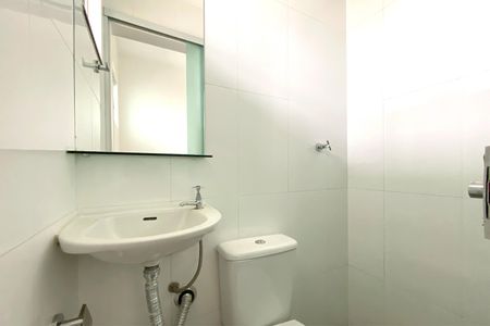 Apartamento para alugar com 100m², 3 quartos e 2 vagas Apartamento para alugar com 100m², 3 quartos e 2 vagasBanheiro de serviço