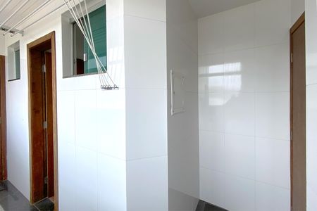 Apartamento para alugar com 100m², 3 quartos e 2 vagas Apartamento para alugar com 100m², 3 quartos e 2 vagasÁrea de Serviço