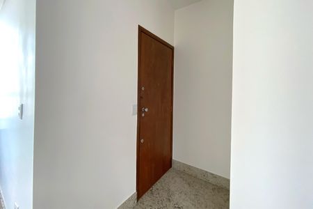 Apartamento para alugar com 100m², 3 quartos e 2 vagas Apartamento para alugar com 100m², 3 quartos e 2 vagasEntrada