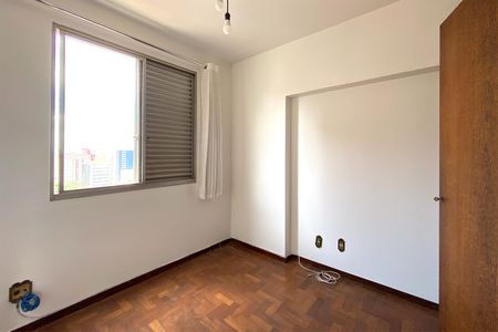 Apartamento para alugar com 100m², 3 quartos e 2 vagas Apartamento para alugar com 100m², 3 quartos e 2 vagasQuarto 2