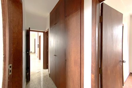 Apartamento para alugar com 100m², 3 quartos e 2 vagas Apartamento para alugar com 100m², 3 quartos e 2 vagasCorredor