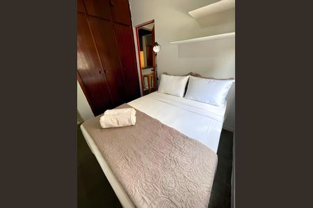 Studio para alugar com 37m², 1 quarto e 1 vaga Studio para alugar com 37m², 1 quarto e 1 vagaQuarto