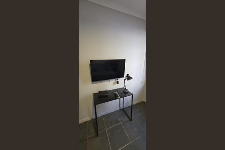 Sala de kitnet/studio para alugar com 1 quarto, 37m² em Vila Amélia, Ribeirão Preto