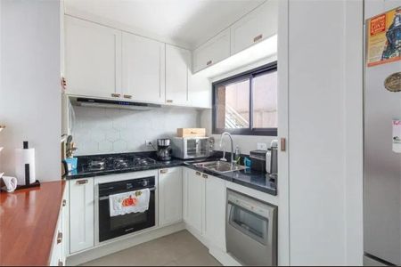 Apartamento para alugar com 248m², 4 quartos e 2 vagas