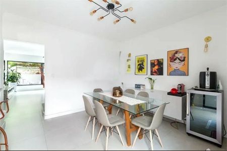 Apartamento para alugar com 248m², 4 quartos e 2 vagas