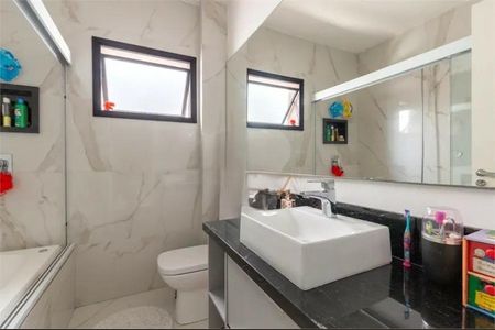 Apartamento para alugar com 248m², 4 quartos e 2 vagas