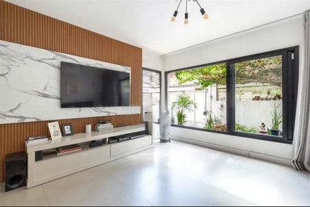 Apartamento para alugar com 4 quartos, 248m² em Vila Mariana, São Paulo