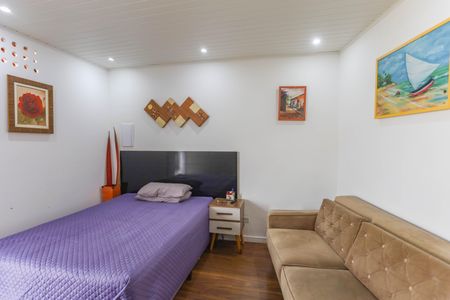 Casa à venda com 153m², 1 quarto e sem vaga Casa à venda com 153m², 1 quarto e sem vagaQuarto