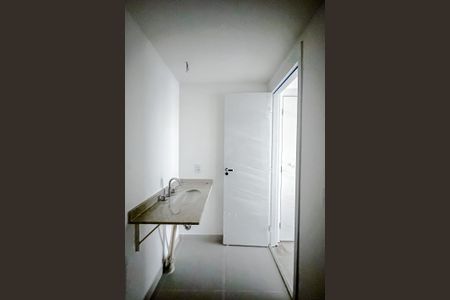 Apartamento à venda com 75m², 2 quartos e 1 vagaBanheiro da Suíte