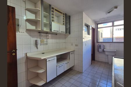 Apartamento à venda com 108m², 2 quartos e 1 vagaCozinha 