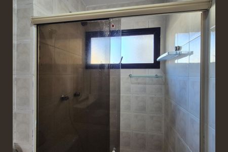 Apartamento à venda com 108m², 2 quartos e 1 vagaBanheiro suite 