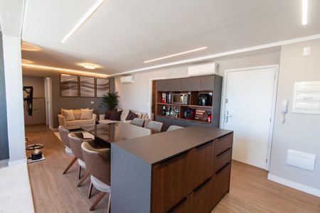 Apartamento à venda com 99m², 3 quartos e 2 vagas Apartamento à venda com 99m², 3 quartos e 2 vagasSala