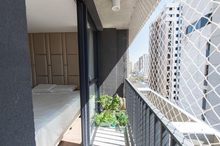 Apartamento à venda com 99m², 3 quartos e 2 vagas Apartamento à venda com 99m², 3 quartos e 2 vagasVaranda da suíte