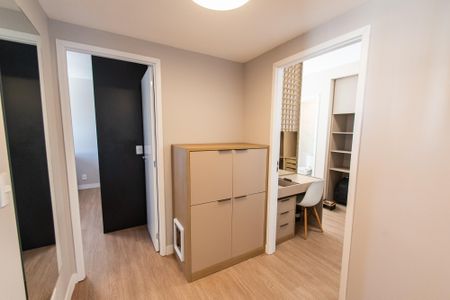 Apartamento à venda com 99m², 3 quartos e 2 vagas Apartamento à venda com 99m², 3 quartos e 2 vagasHall dos quartos