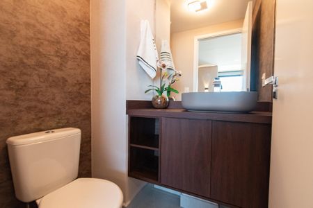 Apartamento à venda com 99m², 3 quartos e 2 vagas Apartamento à venda com 99m², 3 quartos e 2 vagasLavabo