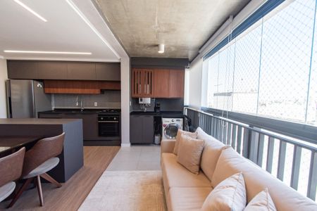 Apartamento à venda com 99m², 3 quartos e 2 vagas Apartamento à venda com 99m², 3 quartos e 2 vagasVaranda