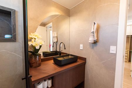 Apartamento à venda com 99m², 3 quartos e 2 vagas Apartamento à venda com 99m², 3 quartos e 2 vagasBanheiro