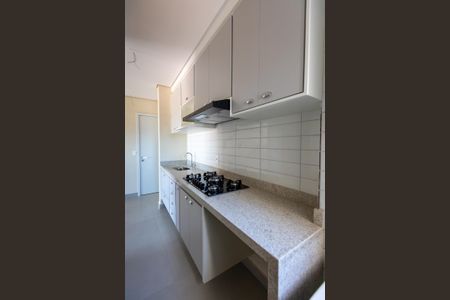 Cozinha de apartamento à venda com 2 quartos, 58m² em Nova Campinas, Campinas
