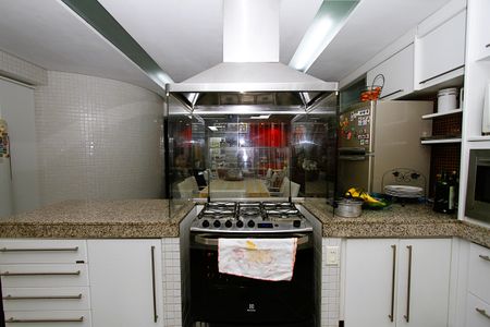 Apartamento para alugar com 300m², 4 quartos e 2 vagasCozinha