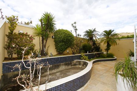 Apartamento para alugar com 300m², 4 quartos e 2 vagasÁrea privativa