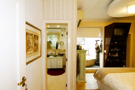 Apartamento para alugar com 300m², 4 quartos e 2 vagasQuarto 3 - Suíte