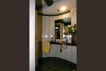 Apartamento para alugar com 300m², 4 quartos e 2 vagasLavabo