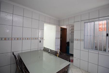 Casa para alugar com 120m², 2 quartos e sem vaga Casa para alugar com 120m², 2 quartos e sem vagaCozinha