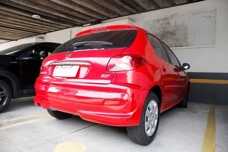 Apartamento para alugar com 84m², 3 quartos e 1 vagaBox Garagem