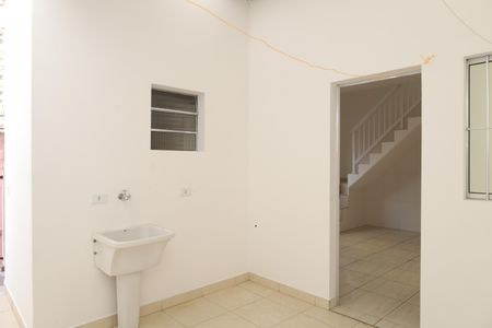 Casa de condomínio para alugar com 72m², 2 quartos e sem vagaÁrea de Serviço